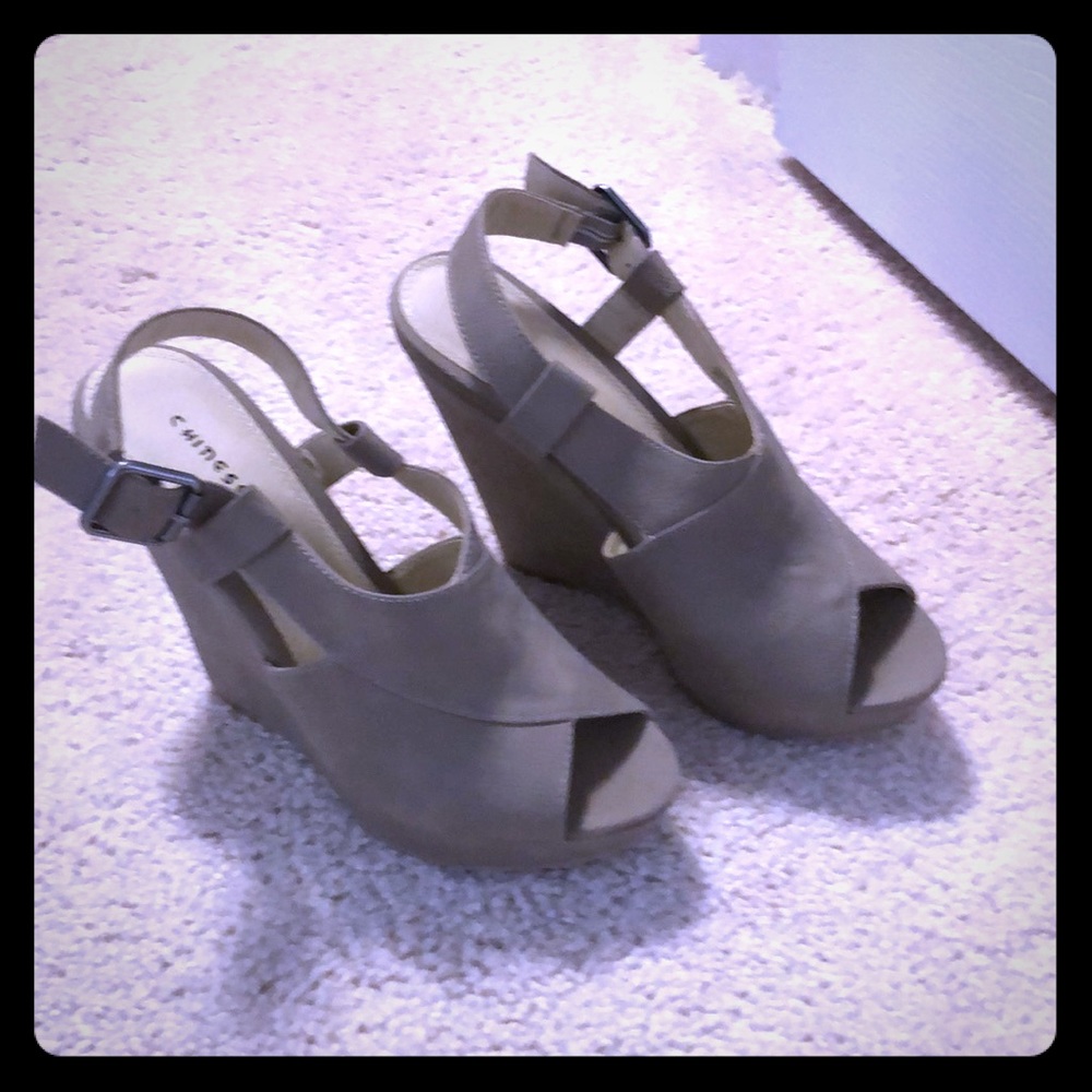 Chinese Laundry Wedges 8